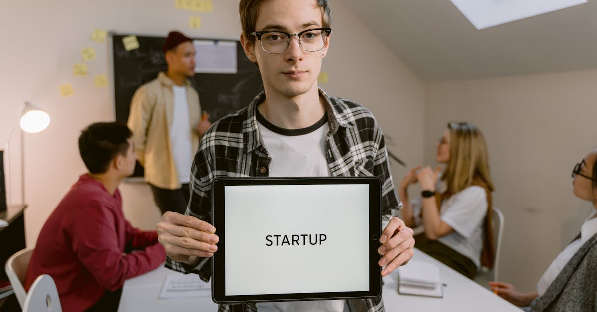 笑傲江湖高清服：董明珠女秘书注册带货账号