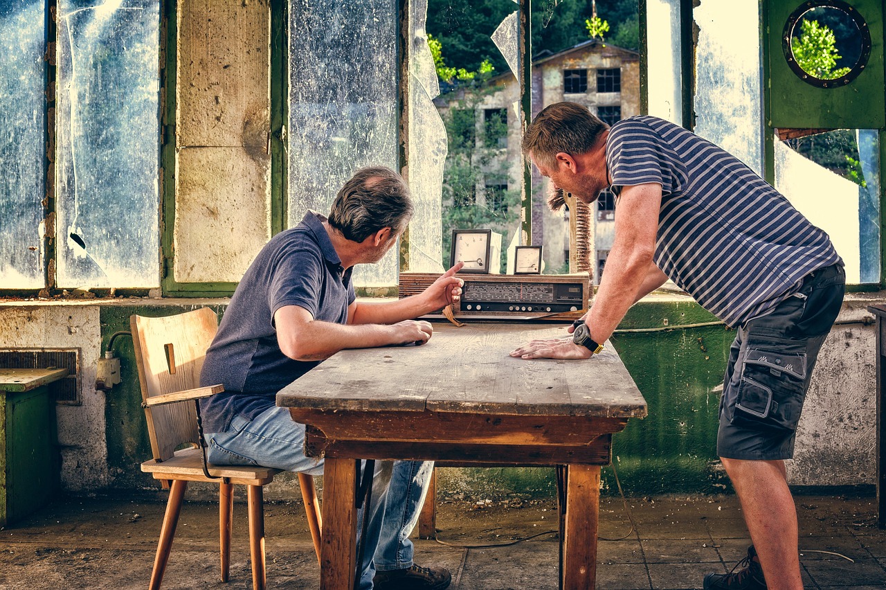 技术支持辅助和游戏商业模式的关系分析 